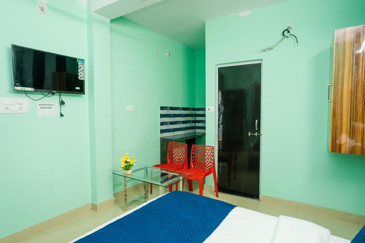 Ventex Inn Лакхнау Экстерьер фото